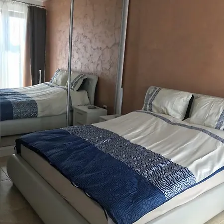 Mv's Apartament Lägenhet *